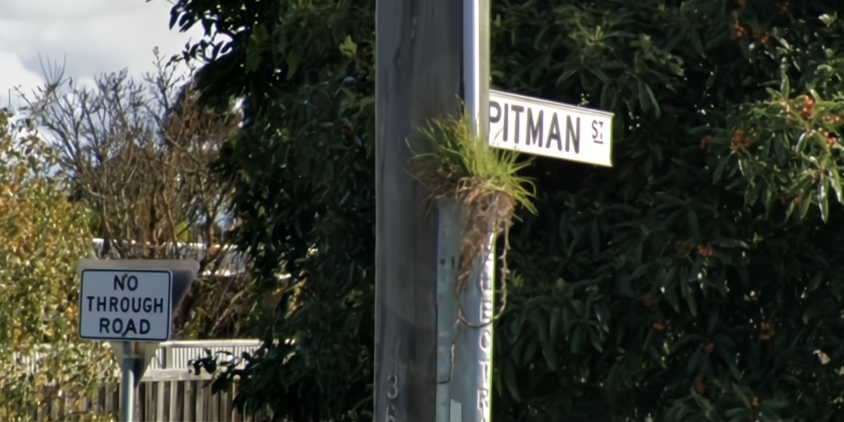 Police probe blaze bay 93.9